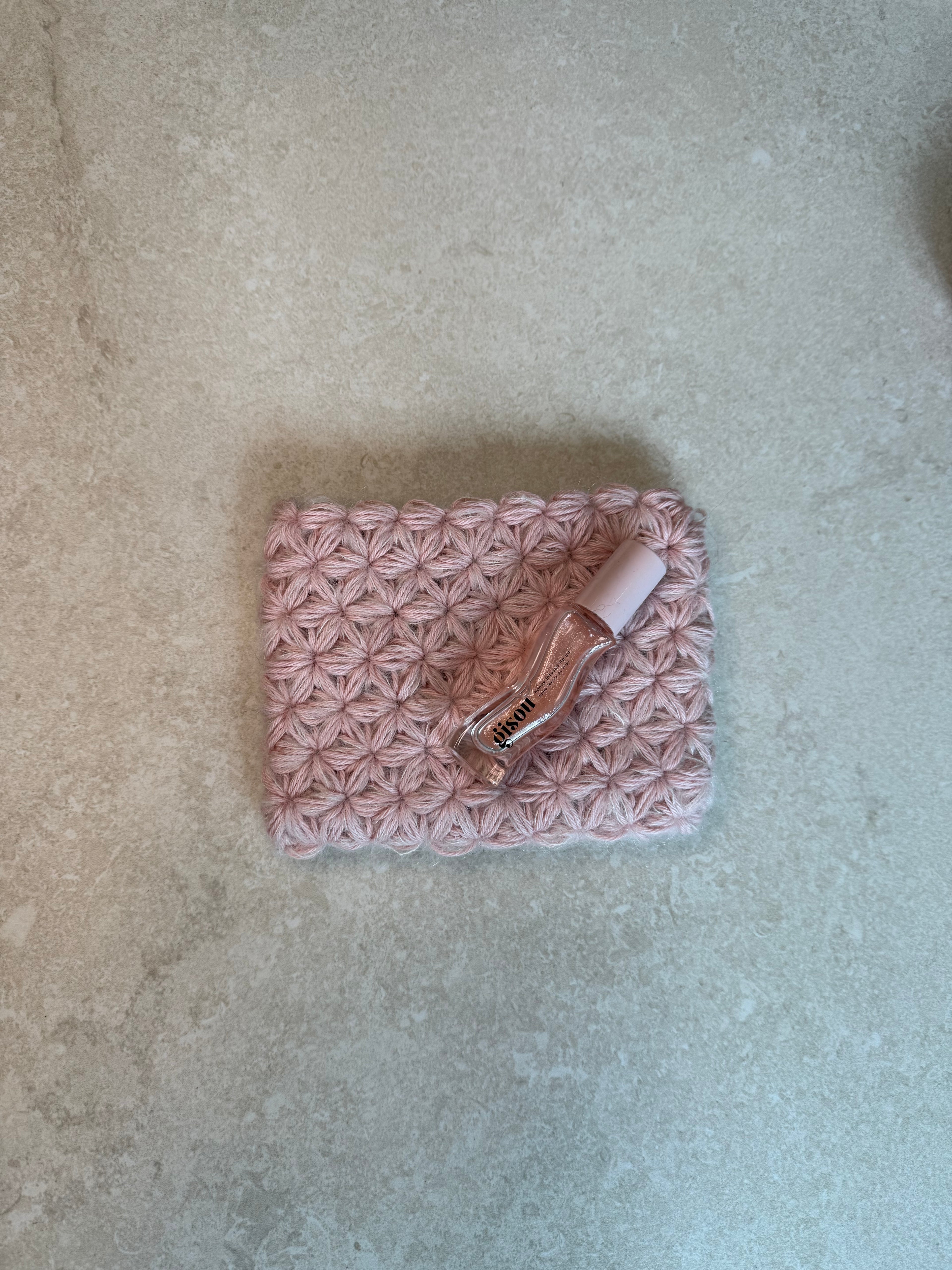 Daisy Pouch