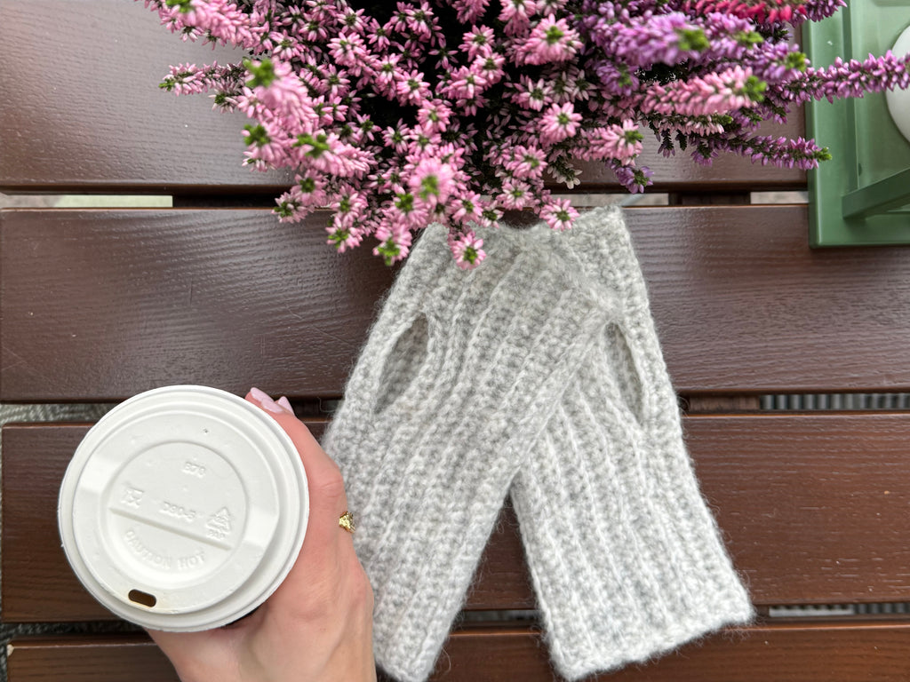 Freya Wrist Warmers