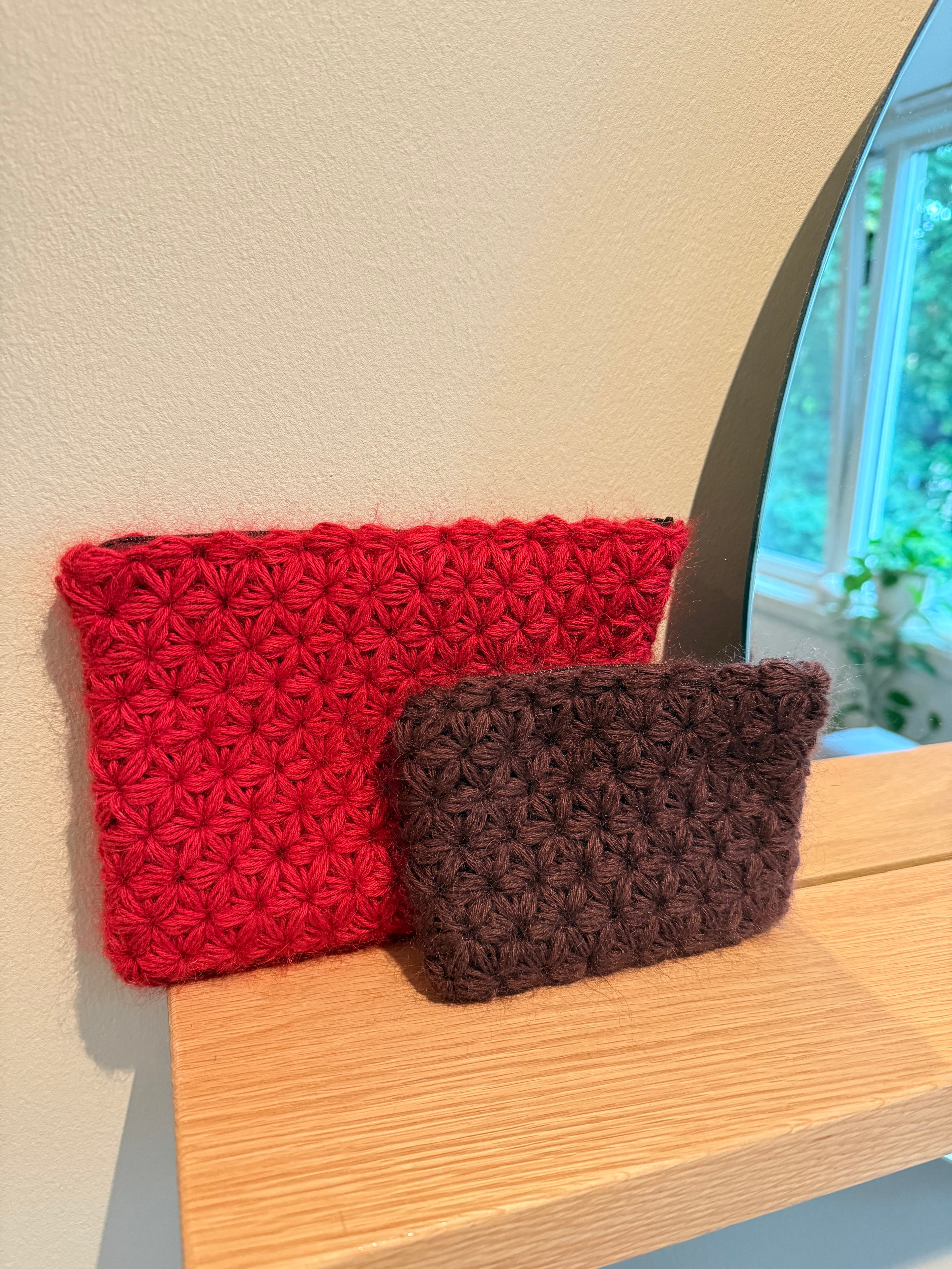 Daisy Pouch